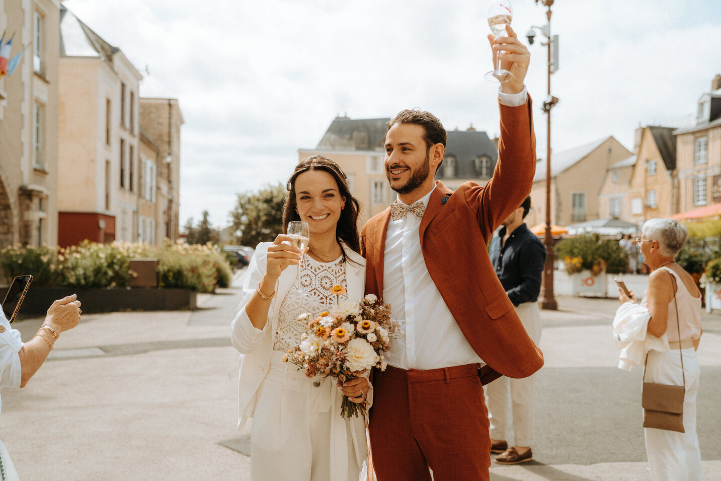 costume mariée blanc tailleur femme le mans