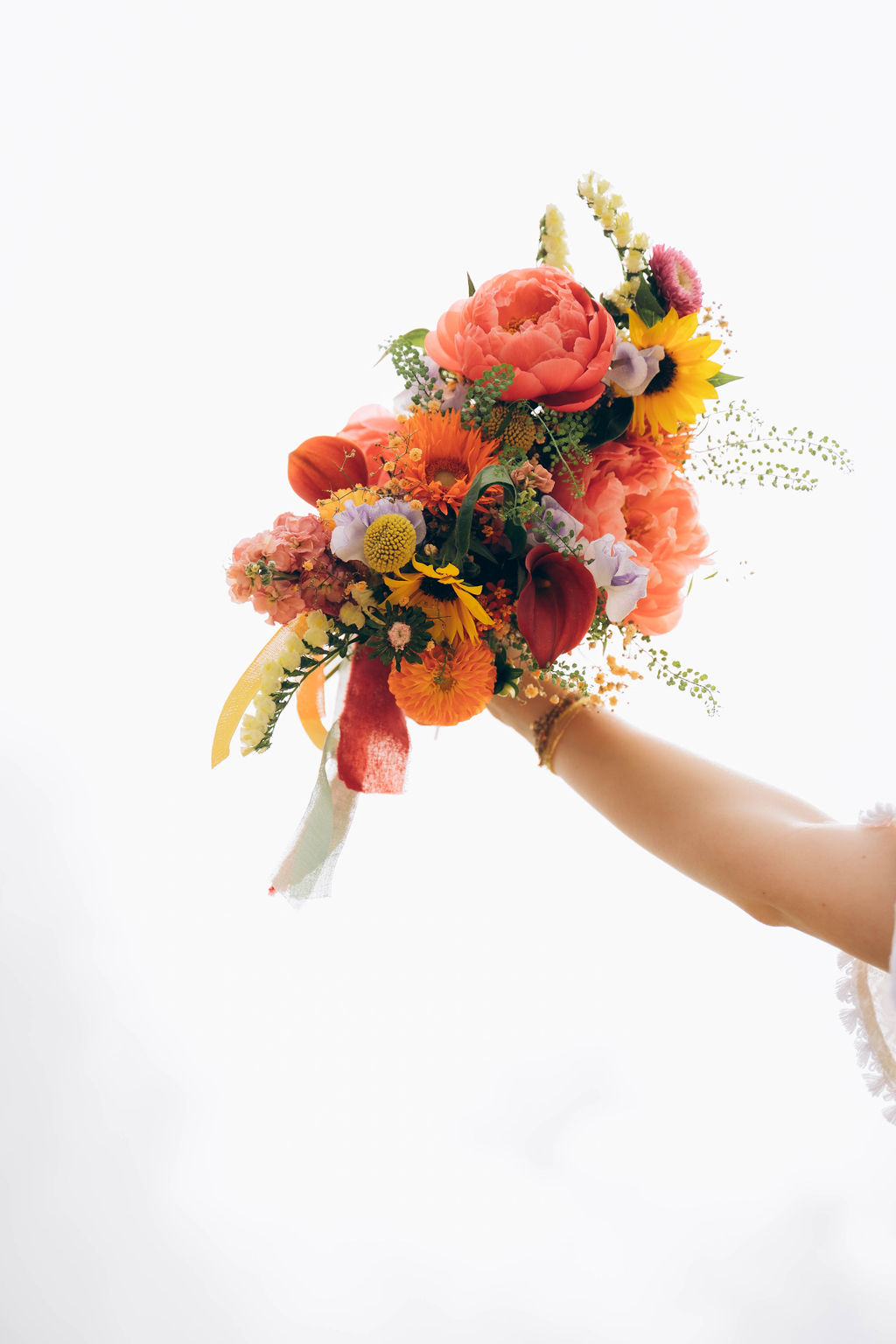 fleuriste bouquet mariee colore angers