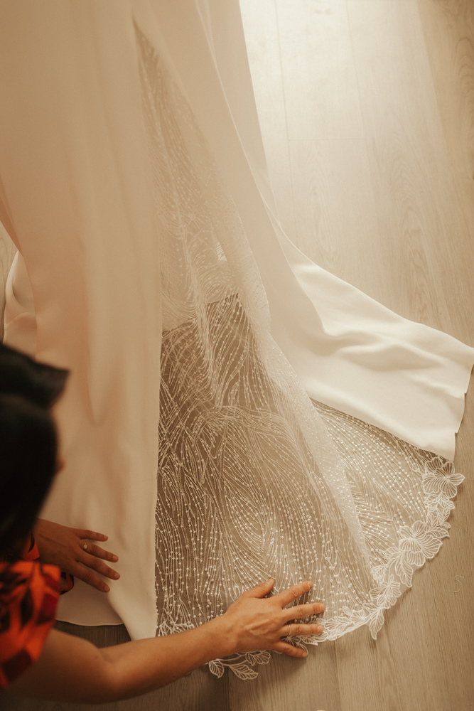 robe de mariée avec traine dentelle mayenne laval
