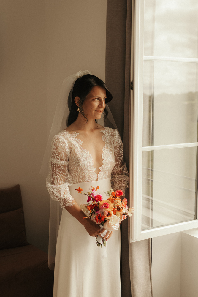 robe de mariée col échancré dentelle pays de la loire