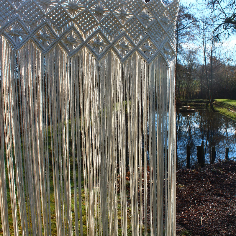 arche cérémonie laïque bohème rideau bohème macramé pour arche de mariage pays de la loire