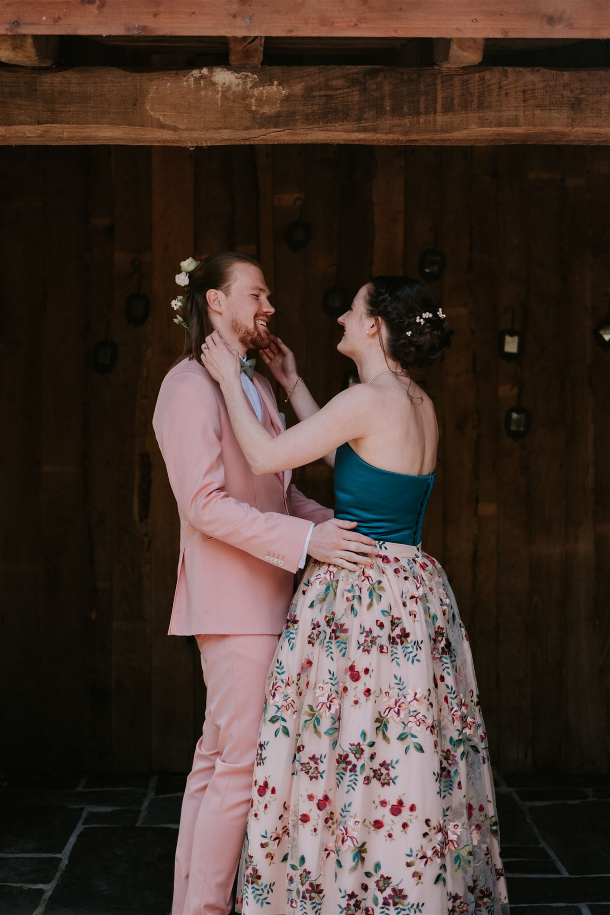 cotume rose robe mariee fleurie