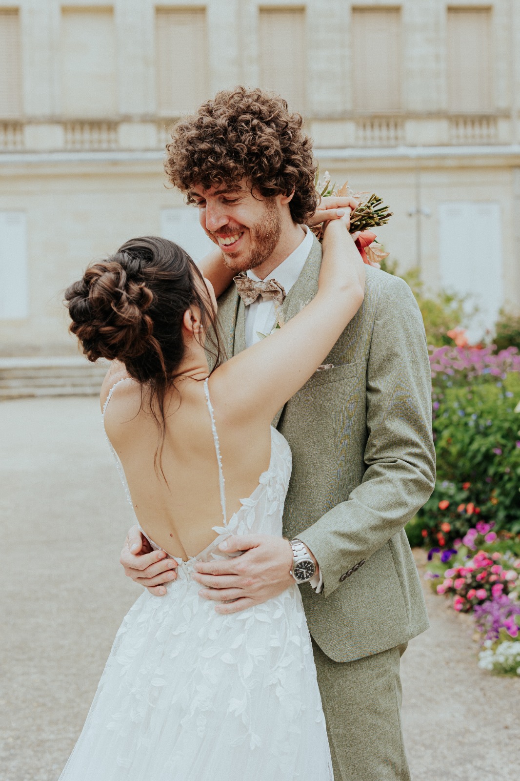 Mise en beauté complète mariée : coiffure et maquillage