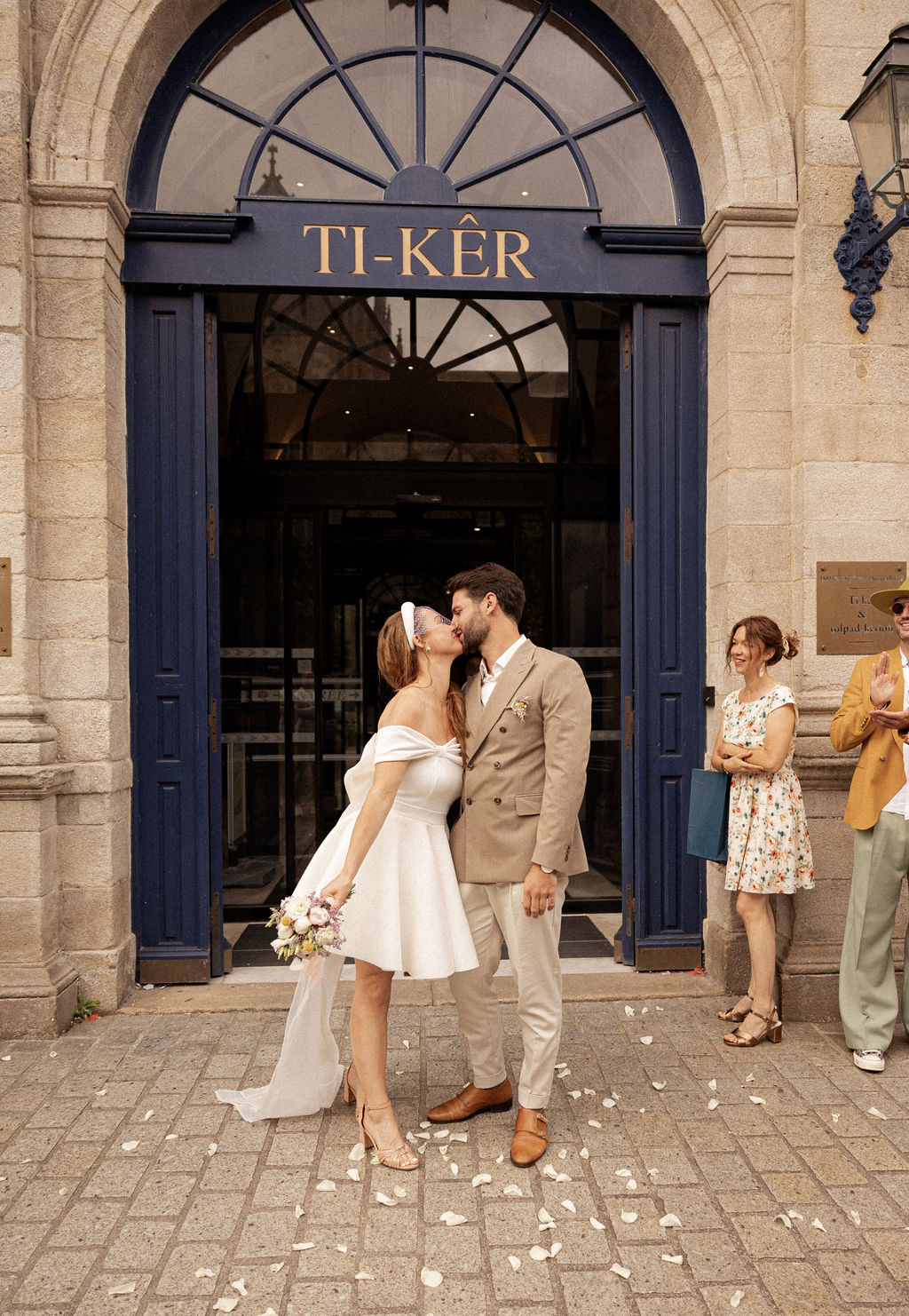 robe courte mariage civil bretagne