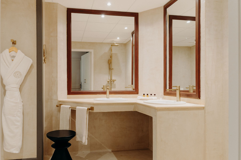Chambres et suite haut de gamme du Domaine de Rochebois, hébergements pour invités de mariage en Dordogne.