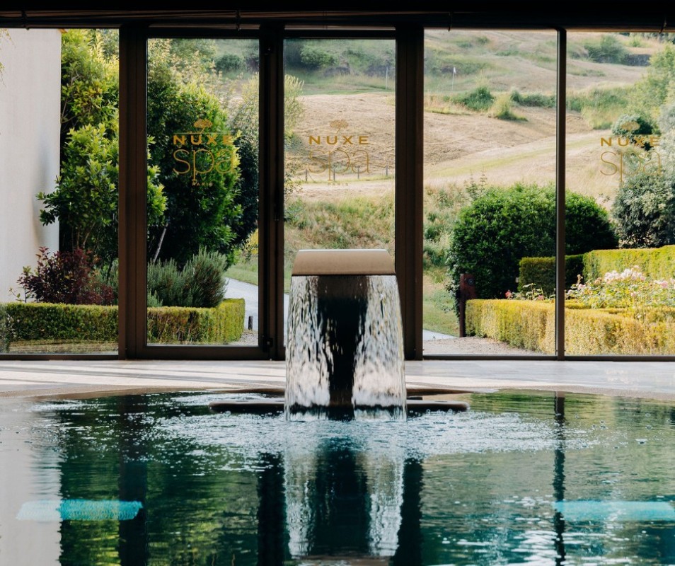 spa dans le domaine de Rochebois pour organiser un mariage en Dordogne
