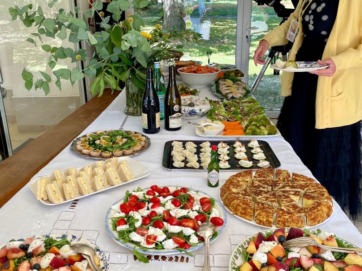Buffet. Brunch. Mariage. Salades. Sandwiches.sarthe