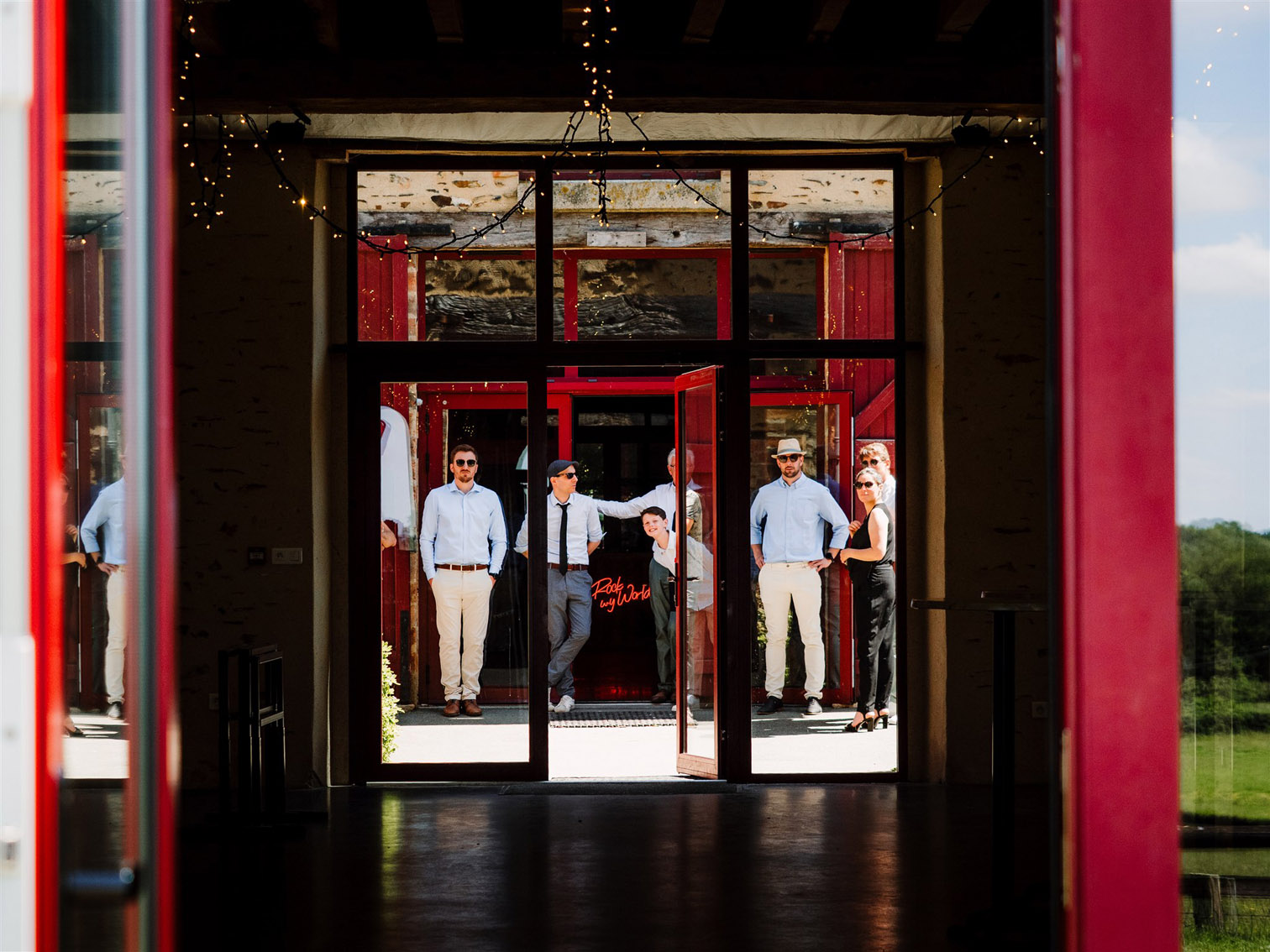 tenues invites mariage angers