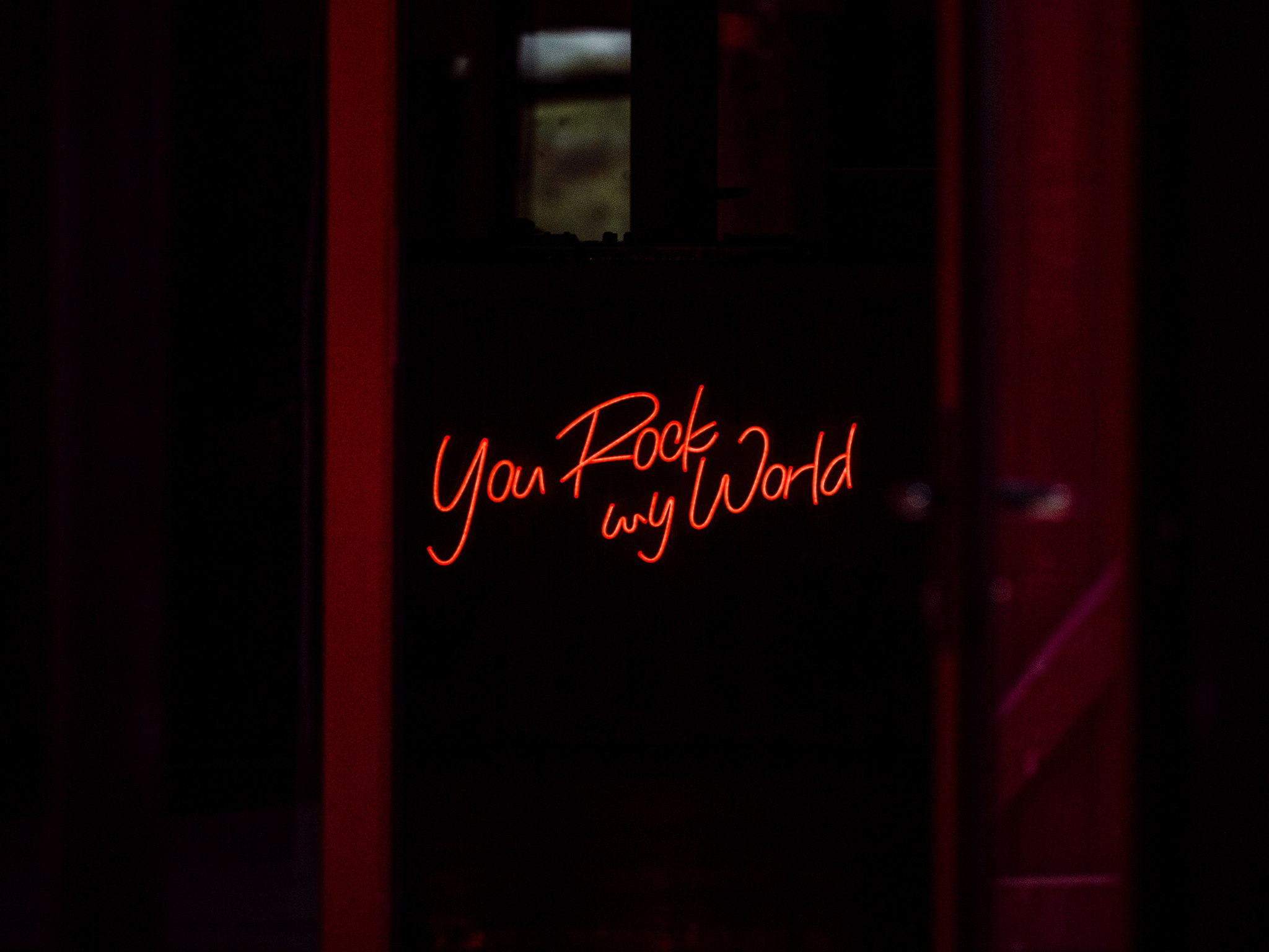 decoration lumineuse neon angers