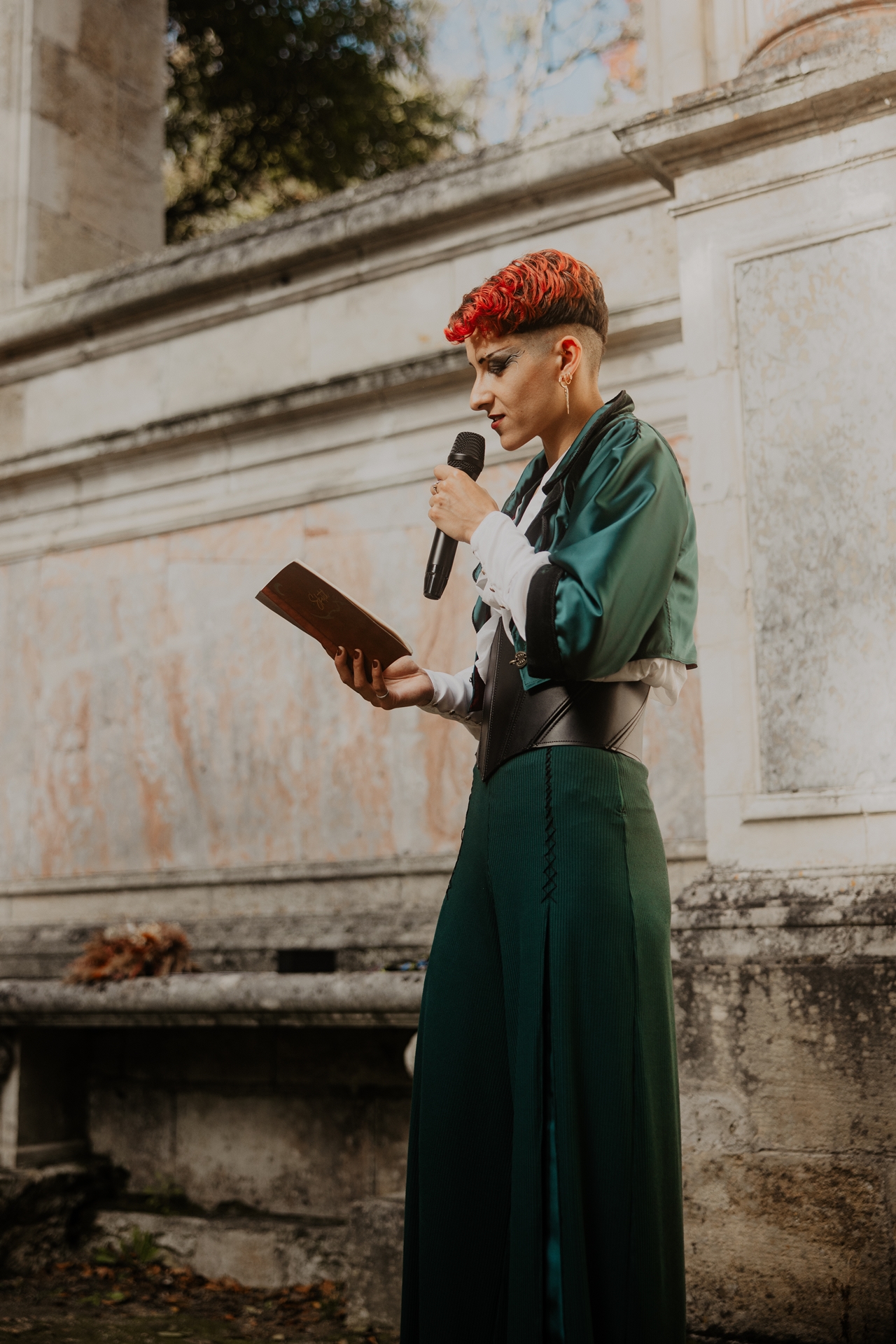 Officiant cérémonie laïque mariage gothique Bordeaux