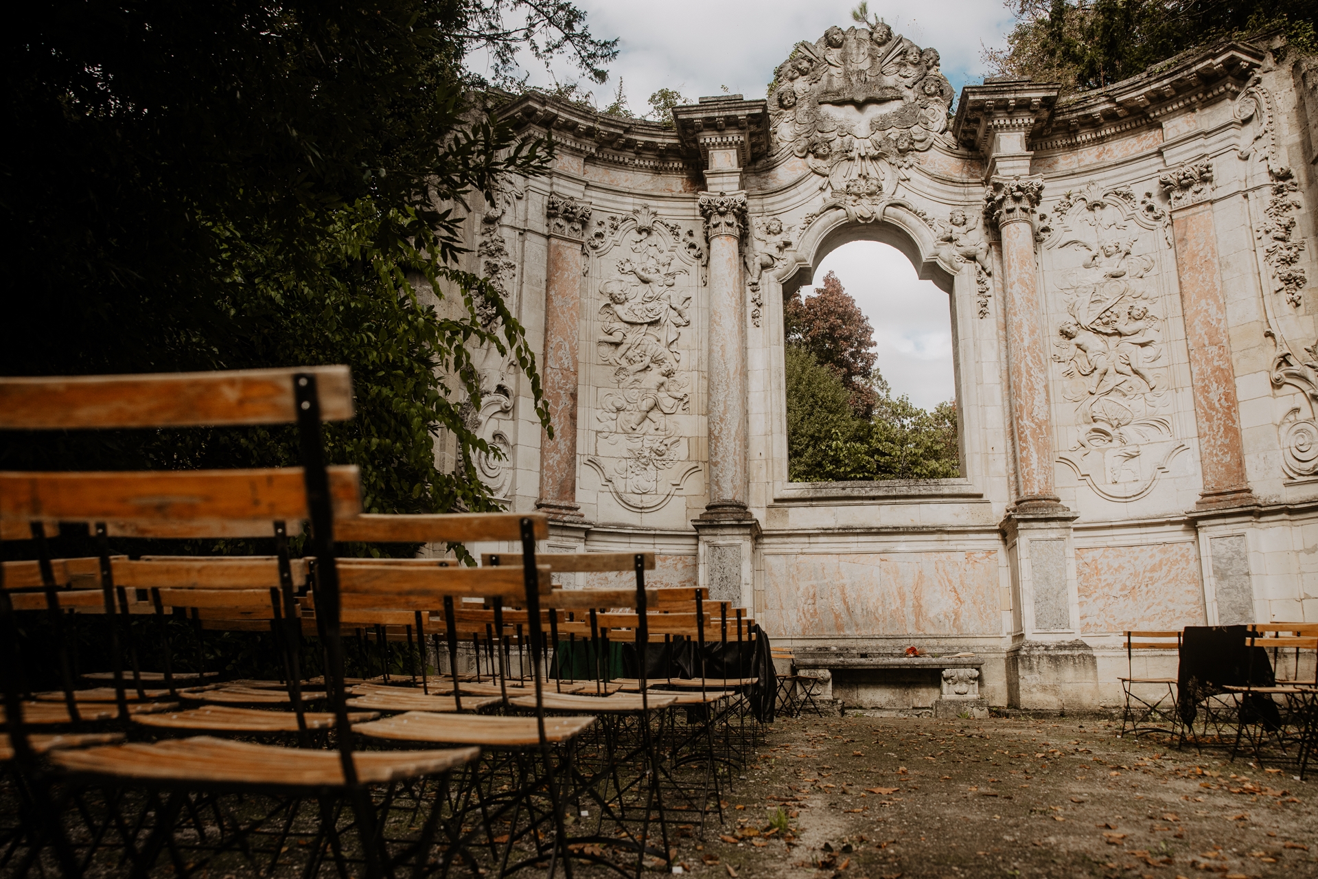 Décor de cérémonie laique dans le parc du chateau du Taillan
