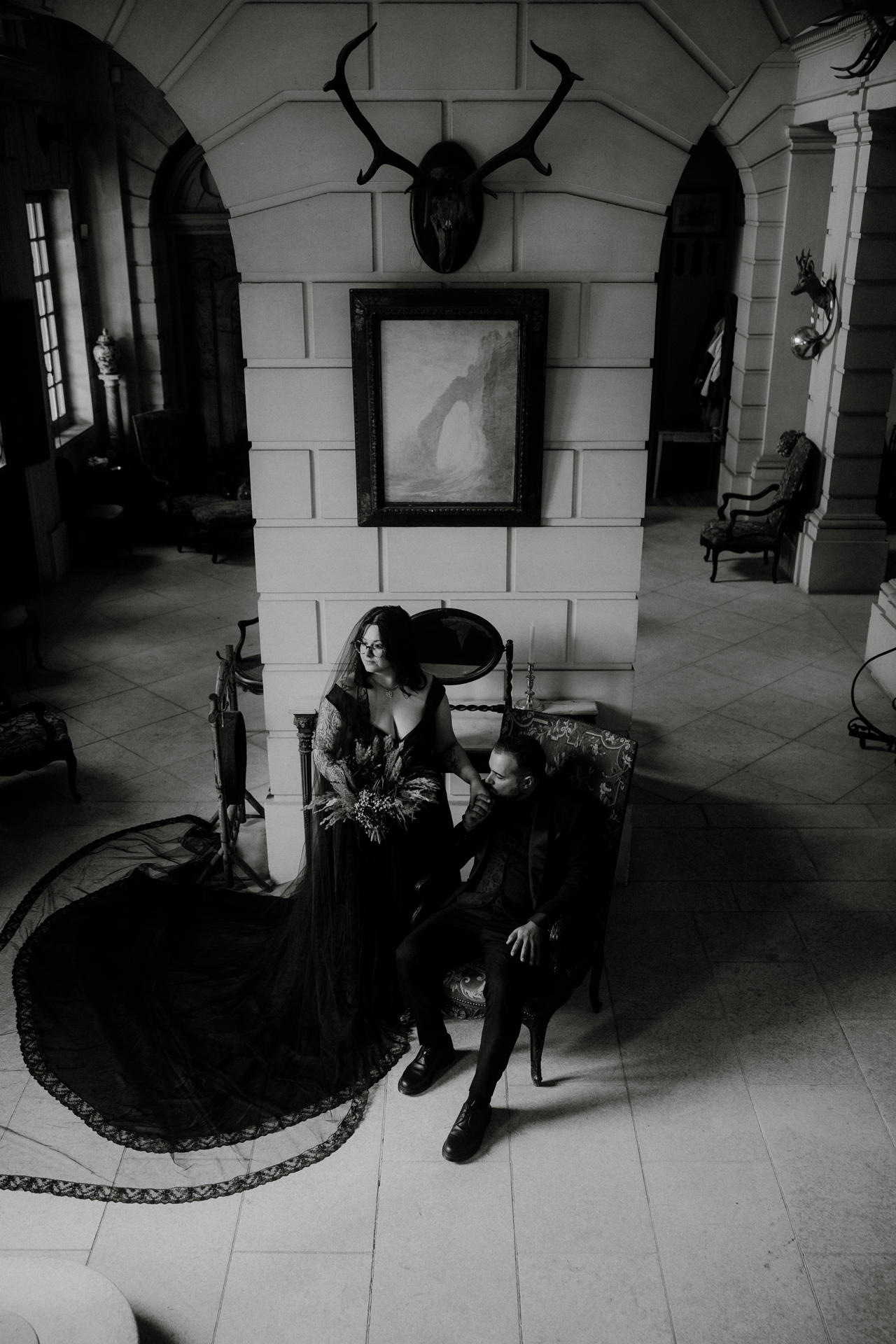 photo de couple fan de métal dans le chateau du Taillan