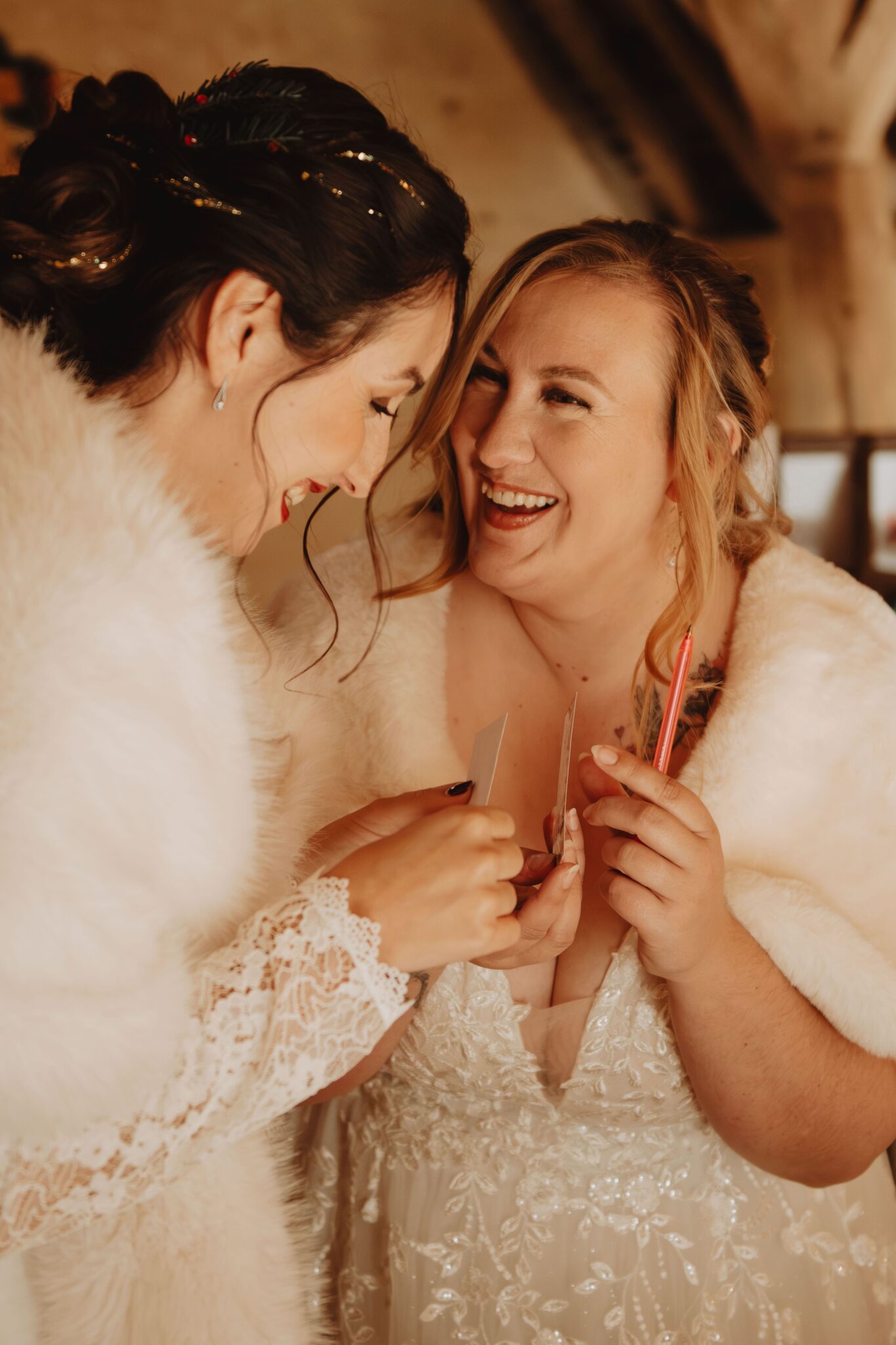 mariage hiver cape fourrure gants mariee angers