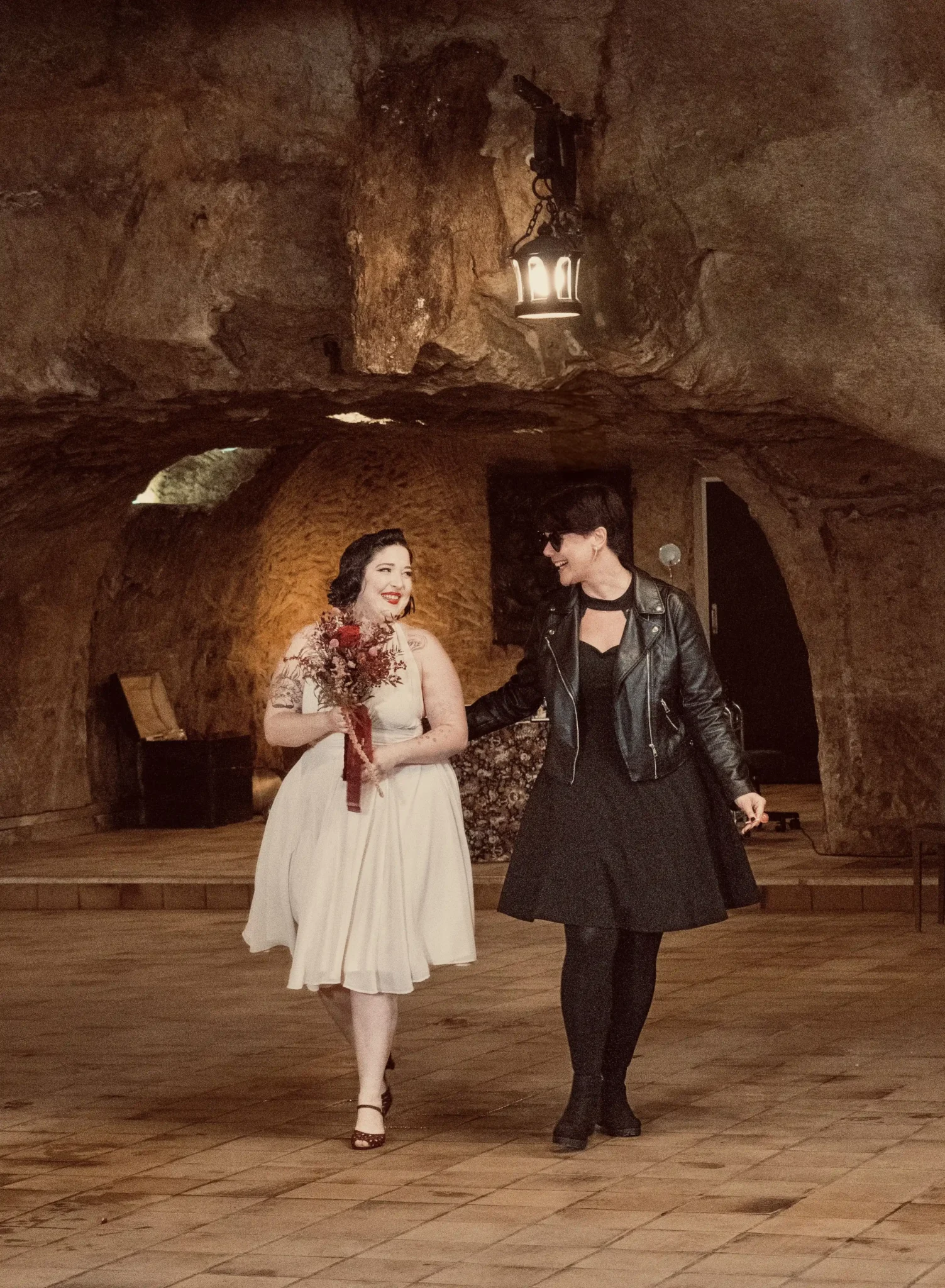 robe de mariee bouquet de la mariee troglo saumur