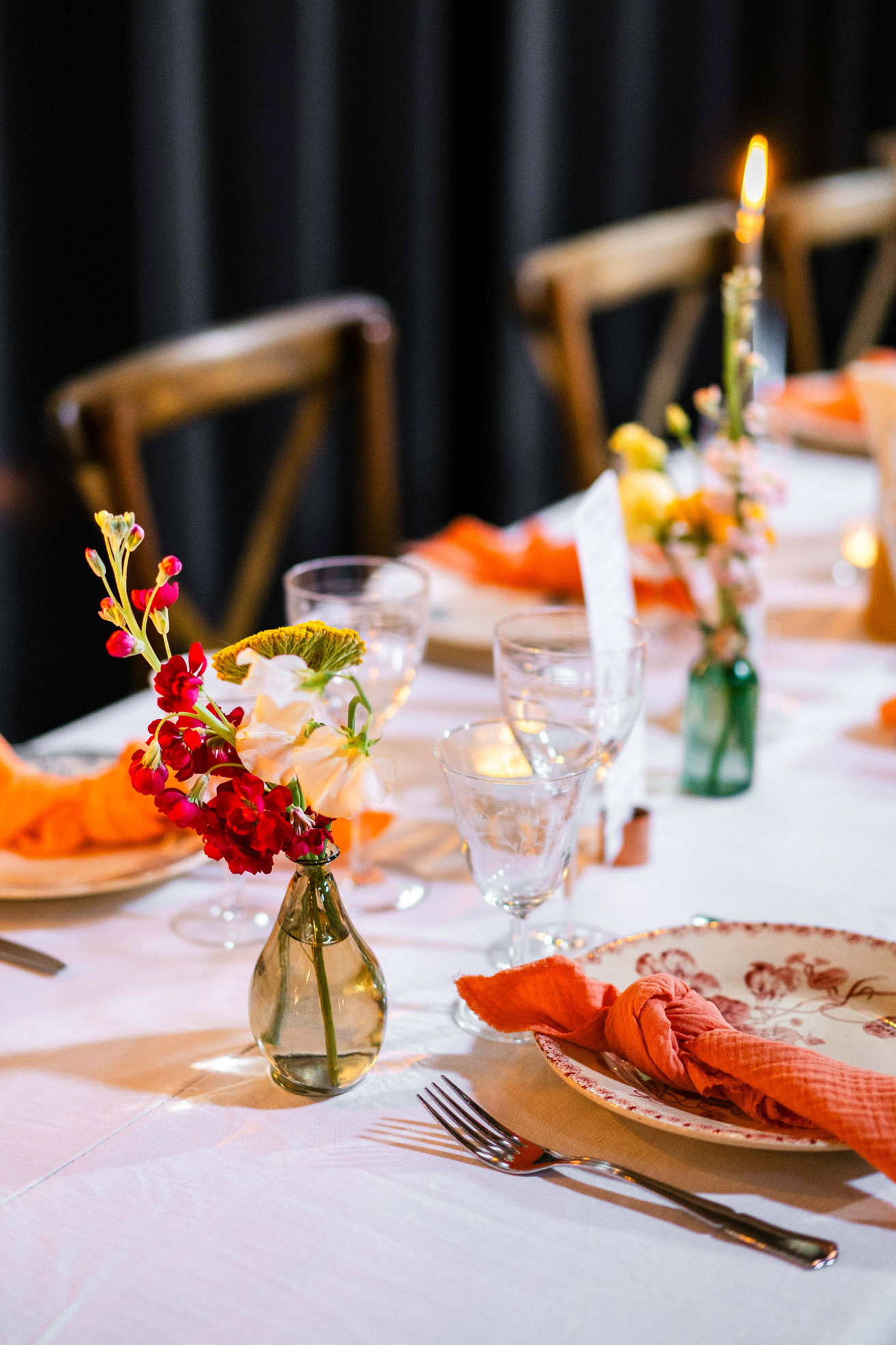 location decoration chaises en bois anjou