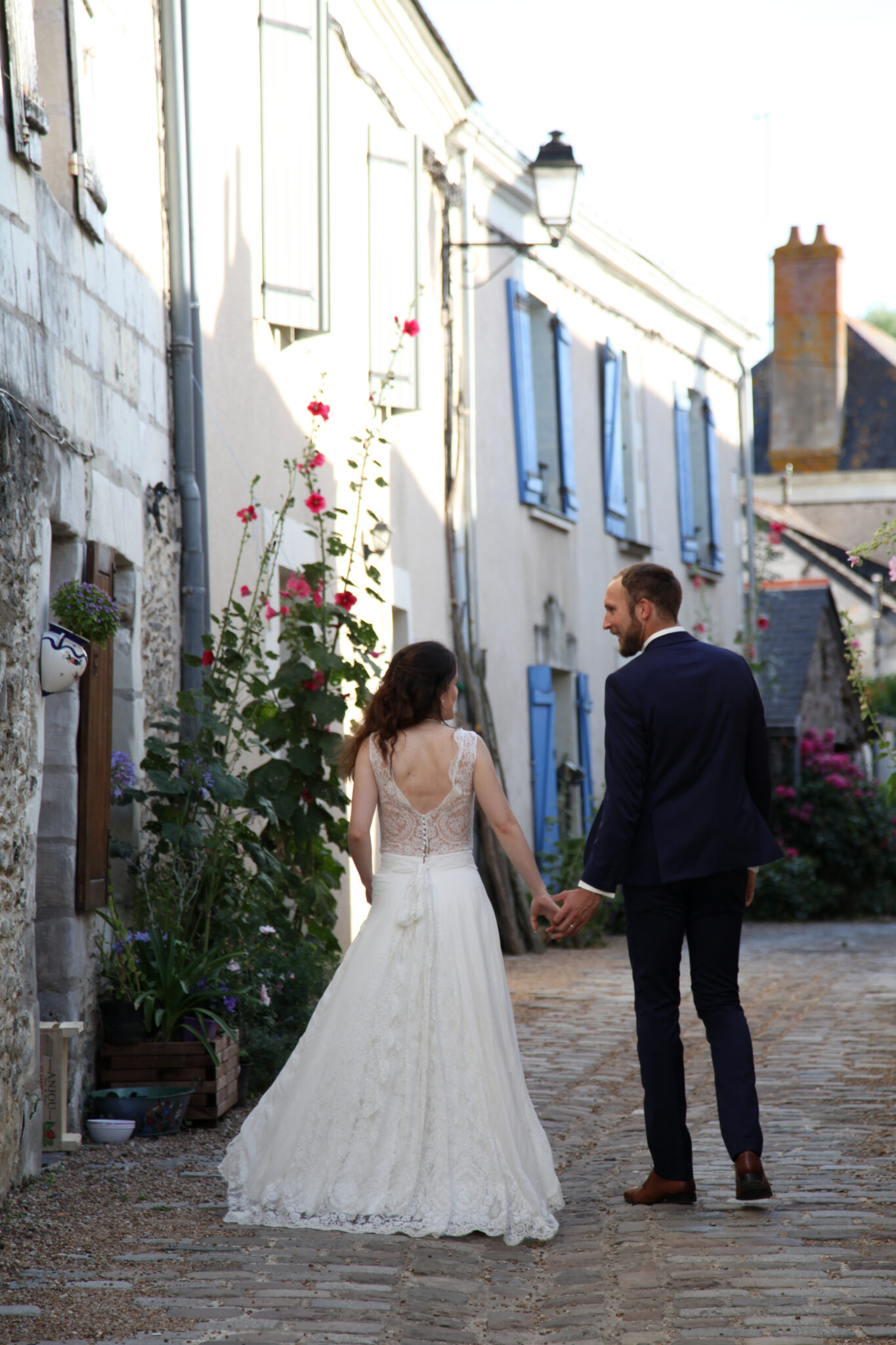 creatrice angevine robe boheme champetre dentelle morphologie angers