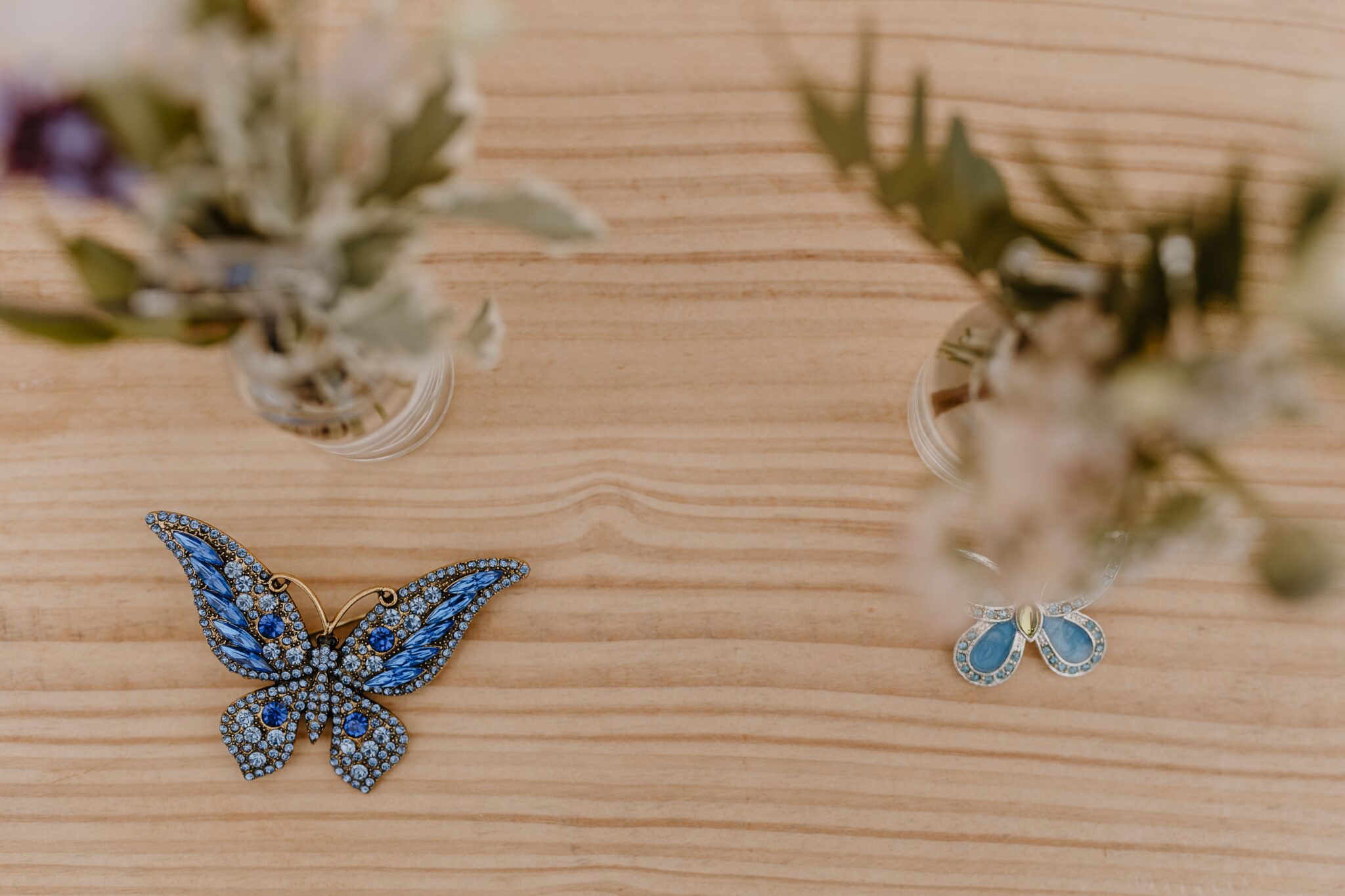 broche papillon cadeau invités cortèges mariage