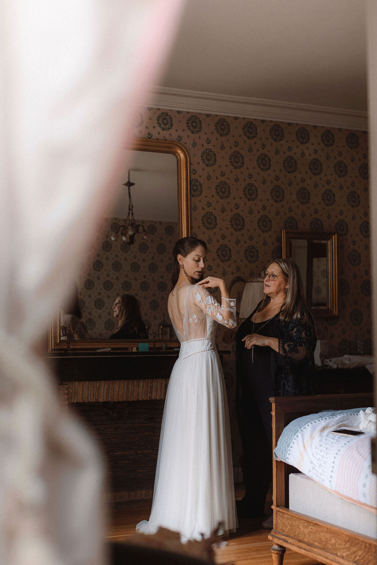 robe de mariee boheme dentelle lambert creation angers